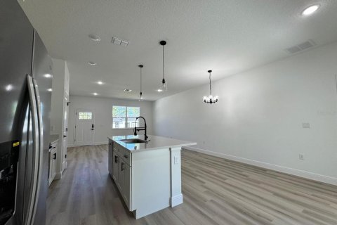 Casa en venta en Citrus Springs, Florida, 4 dormitorios, 143.81 m2 № 1586289 - foto 7