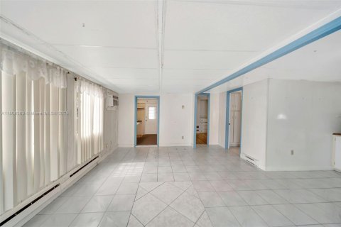 Appartement à louer à Hallandale Beach, Floride: 2 chambres № 1935730 - photo 11