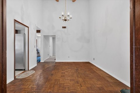 Casa en venta en Apopka, Florida, 4 dormitorios, 258.08 m2 № 2227666 - foto 13