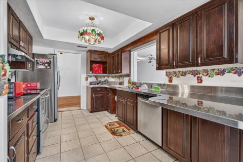 Casa en venta en Apopka, Florida, 4 dormitorios, 258.08 m2 № 2227666 - foto 22