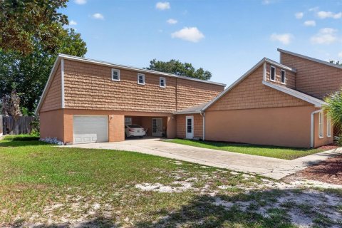 Casa en venta en Apopka, Florida, 4 dormitorios, 258.08 m2 № 2227666 - foto 5