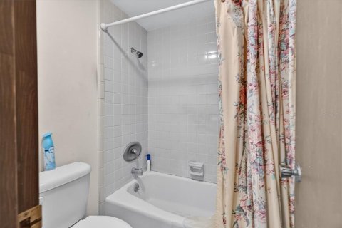 Casa en venta en Apopka, Florida, 4 dormitorios, 258.08 m2 № 2227666 - foto 29