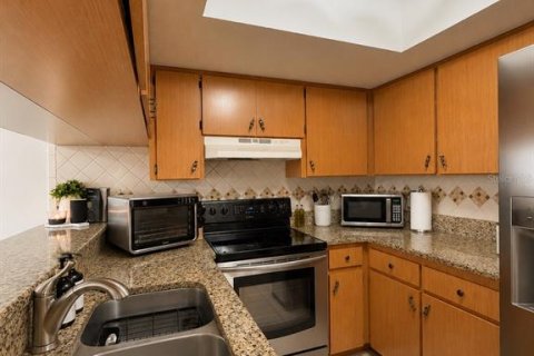 Купить таунхаус в Тампа, Флорида 11 комнат, 132.39м2, № 2148771 - фото 12