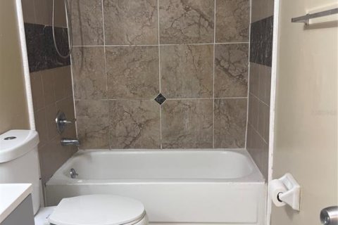 Appartement à louer à Orlando, Floride: 1 chambre, 74.32 m2 № 2306365 - photo 10