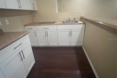 Appartement à louer à Orlando, Floride: 1 chambre, 74.32 m2 № 2306365 - photo 4
