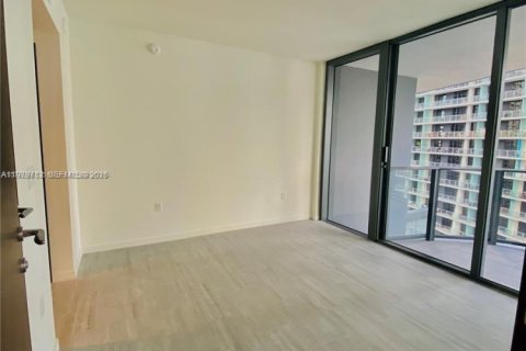 Condo in Miami, Florida, 1 bedroom  № 2079505 - photo 20