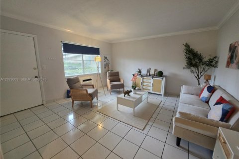 Condo à Miami, Floride, 1 chambre  № 2085879