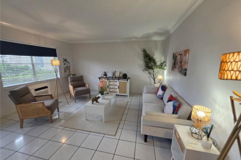 Copropriété à vendre à Miami, Floride: 1 chambre, 63.92 m2 № 2085879 - photo 13