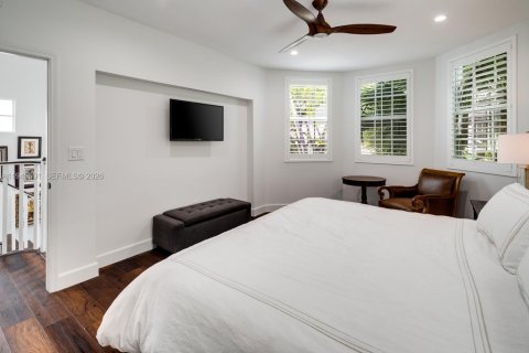 Townhouse in Miami, Florida 3 bedrooms, 157.93 sq.m. № 2005026 - photo 20