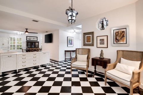 Townhouse in Miami, Florida 3 bedrooms, 157.93 sq.m. № 2005026 - photo 9