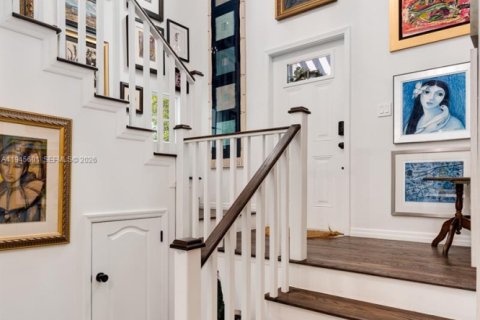 Townhouse in Miami, Florida 3 bedrooms, 157.93 sq.m. № 2005026 - photo 6