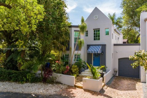 Townhouse in Miami, Florida 3 bedrooms, 157.93 sq.m. № 2005026 - photo 3