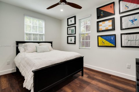 Townhouse in Miami, Florida 3 bedrooms, 157.93 sq.m. № 2005026 - photo 24