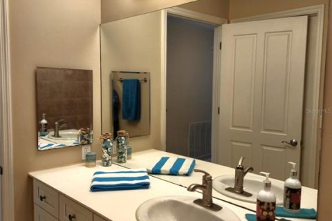 Condo in Punta Gorda, Florida, 3 bedrooms № 2118520 - photo 18