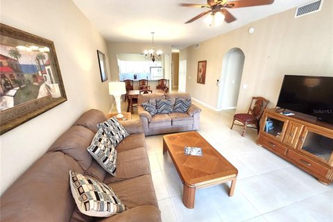 Condo in Punta Gorda, Florida, 3 bedrooms № 2118520 - photo 28