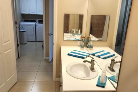 Condo in Punta Gorda, Florida, 3 bedrooms № 2118520 - photo 19