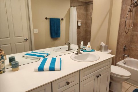 Condo in Punta Gorda, Florida, 3 bedrooms № 2118520 - photo 17