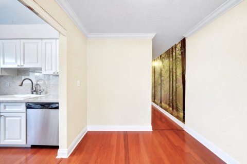 Condo in Fort Lauderdale, Florida, 2 bedrooms  № 2389580 - photo 7