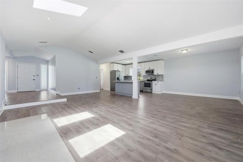 Casa en venta en Alachua, Florida, 3 dormitorios, 171.13 m2 № 2225417 - foto 9