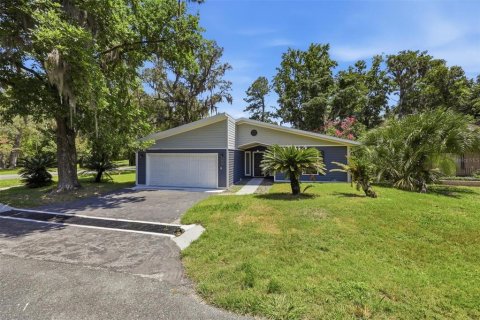 Casa en venta en Alachua, Florida, 3 dormitorios, 171.13 m2 № 2225417 - foto 3