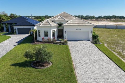 Villa ou maison à vendre à Palm Coast, Floride: 3 chambres, 273.97 m2 № 2419151 - photo 2