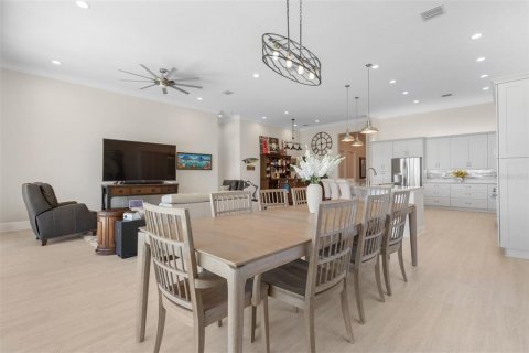 Villa ou maison à vendre à Palm Coast, Floride: 3 chambres, 273.97 m2 № 2419151 - photo 10