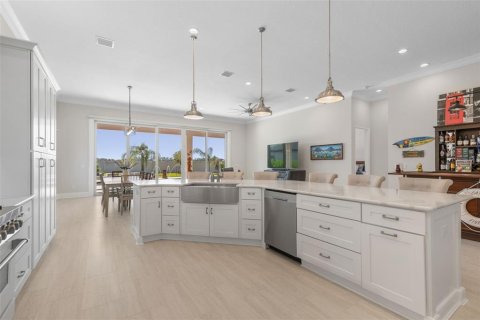 Villa ou maison à vendre à Palm Coast, Floride: 3 chambres, 273.97 m2 № 2419151 - photo 18