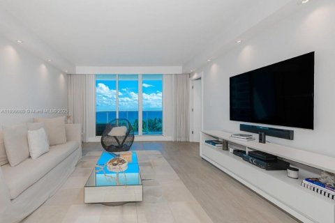 Condominio en alquiler en Miami Beach, Florida, 1 dormitorio, 83.61 m2 № 1953443 - foto 10