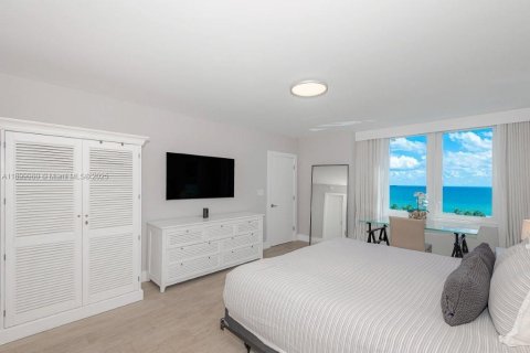 Condominio en alquiler en Miami Beach, Florida, 1 dormitorio, 83.61 m2 № 1953443 - foto 3