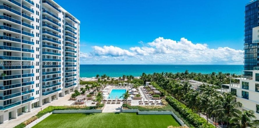 Condominio en Miami Beach, Florida, 1 dormitorio  № 1953443