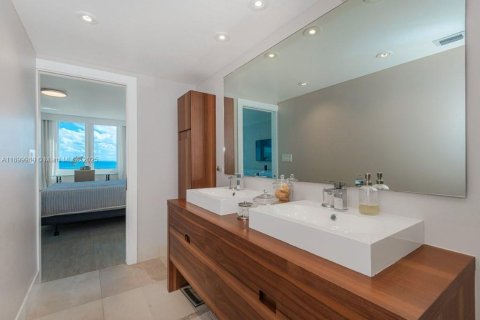 Condominio en alquiler en Miami Beach, Florida, 1 dormitorio, 83.61 m2 № 1953443 - foto 23