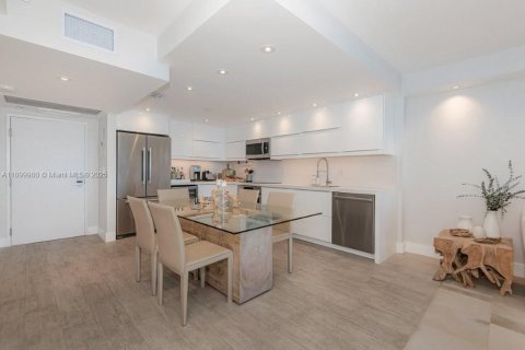 Condominio en alquiler en Miami Beach, Florida, 1 dormitorio, 83.61 m2 № 1953443 - foto 14