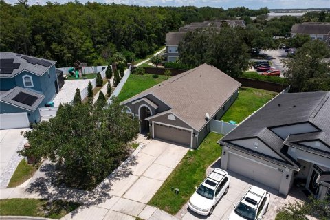 House in Orlando, Florida 4 bedrooms, 202.53 sq.m. № 2215888 - photo 23