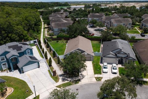 House in Orlando, Florida 4 bedrooms, 202.53 sq.m. № 2215888 - photo 26