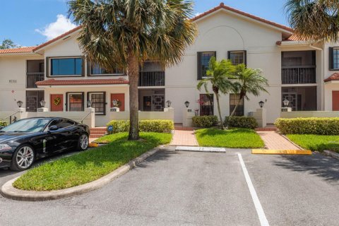 Copropriété à vendre à Boynton Beach, Floride: 2 chambres, 139.17 m2 № 2077540 - photo 25