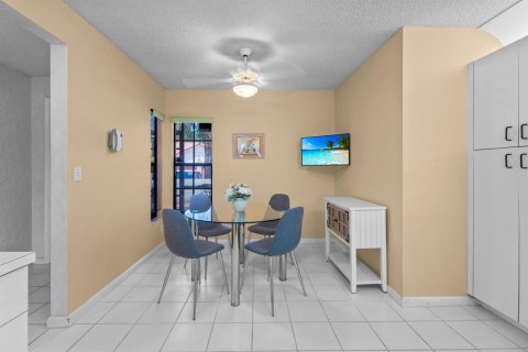 Copropriété à vendre à Boynton Beach, Floride: 2 chambres, 139.17 m2 № 2077540 - photo 19