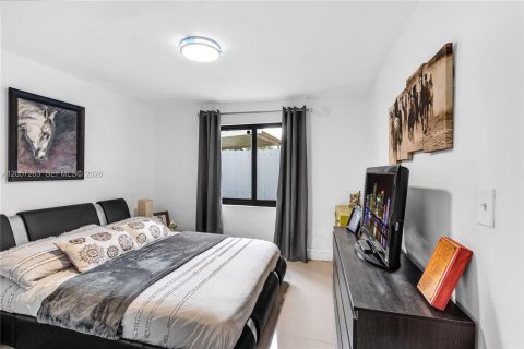 Villa ou maison à louer à Miami, Floride: 3 chambres № 2168675 - photo 9