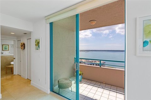 Condo in Clearwater, Florida, 2 bedrooms № 2230412 - photo 24