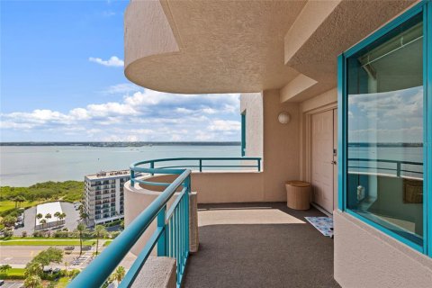Condo in Clearwater, Florida, 2 bedrooms  № 2230412