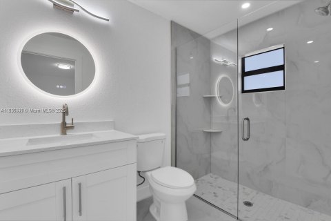 Купить коммерческую недвижимость в Лихай-Эйкерс, Флорида № 1948846 - фото 17