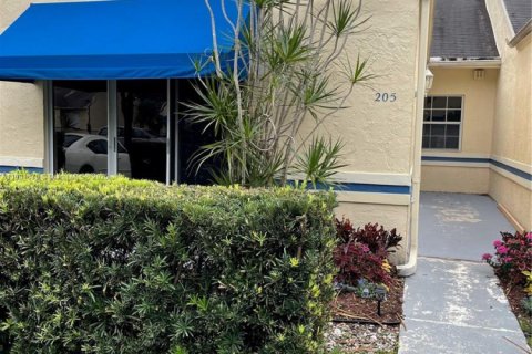 House in Dania Beach, Florida 3 bedrooms, 124.4 sq.m. № 1954223 - photo 3