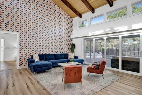 Снять в аренду виллу или дом в Форт-Лодердейл, Флорида 5 спален, 258.08м2, № 1950654 - фото 14