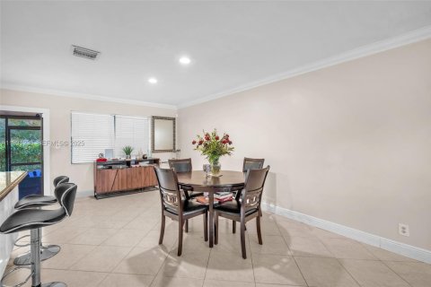 Купить кондоминиум в Помпано-Бич, Флорида 3 спальни, 132.66м2, № 1989800 - фото 14