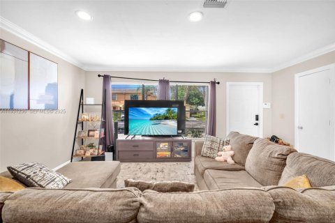 Купить кондоминиум в Помпано-Бич, Флорида 3 спальни, 132.66м2, № 1989800 - фото 13