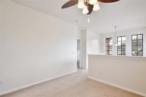 Touwnhouse à louer à Orlando, Floride: 3 chambres, 154.12 m2 № 2389252 - photo 13