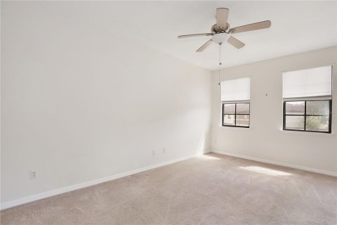 Touwnhouse à louer à Orlando, Floride: 3 chambres, 154.12 m2 № 2389252 - photo 14