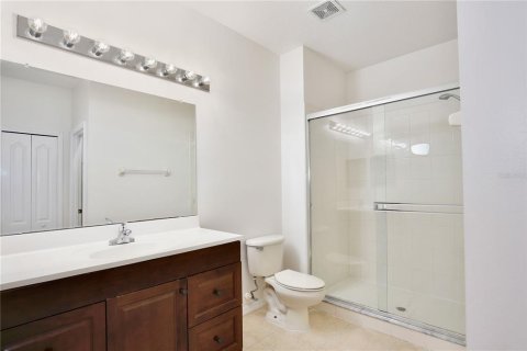 Touwnhouse à louer à Orlando, Floride: 3 chambres, 154.12 m2 № 2389252 - photo 16