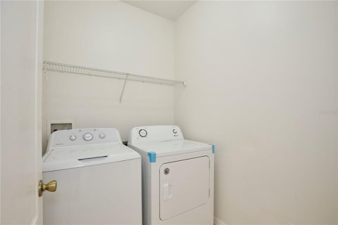Touwnhouse à louer à Orlando, Floride: 3 chambres, 154.12 m2 № 2389252 - photo 23