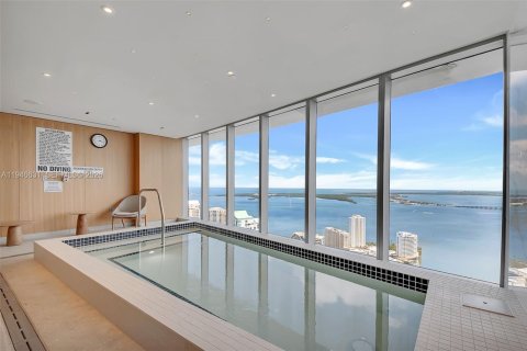 Condo in Miami, Florida, 1 bedroom  № 2053101 - photo 28