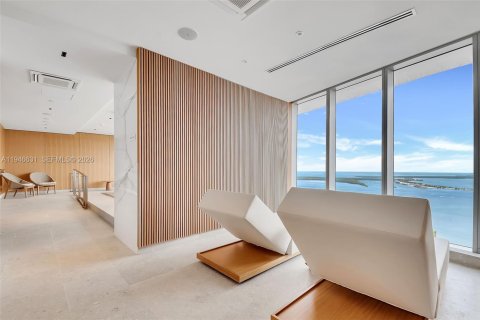 Condo in Miami, Florida, 1 bedroom  № 2053101 - photo 29